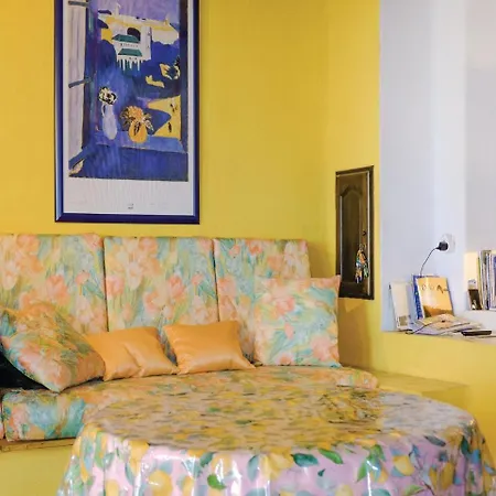Five-bedroom Holiday In Chiavari Coti-Chiavari (Corsica)
